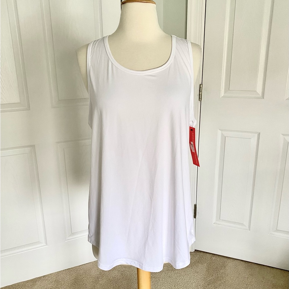 Adrienne Vittadini Sport White Sleeveless Exercise Top